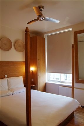 Mayflower Hotel -
