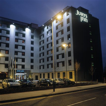 Jurys Inn Heathrow Hotel - Exterior