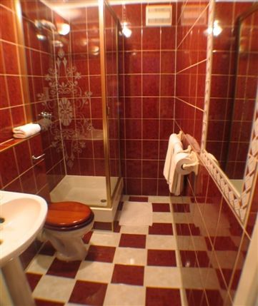 Maranton House Hotel -