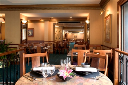 Berjaya Eden Park London Hotel - Restaurant