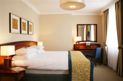 Sumner Hotel -