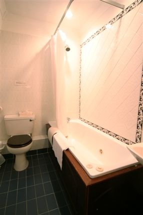 London Lodge Hotel -