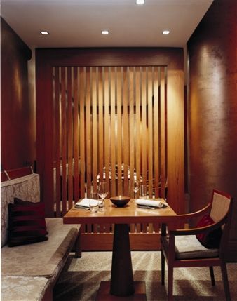 Halkin Hotel London - Nahm Restaurant