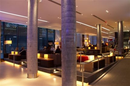 Hilton London Tower Bridge - Lobby