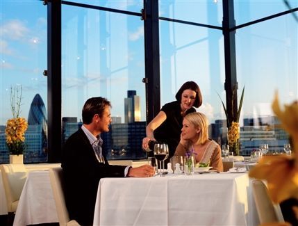 Crowne Plaza London Shoreditch - The Globe Restaurant - wonderful panoramic views of the