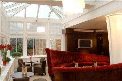 NH Kensington Hotel London - Lobby