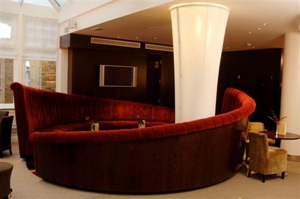 NH Kensington Hotel London - Lobby