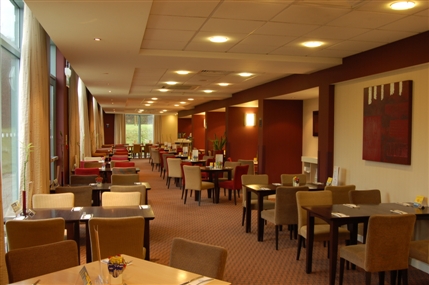 Holiday Inn Express London Stansted Airport - Restaurant