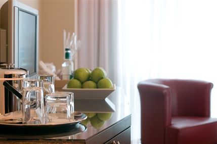 Park Plaza London Riverbank - Room Detail