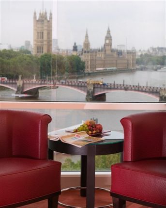 Park Plaza London Riverbank - Executive Room with River View