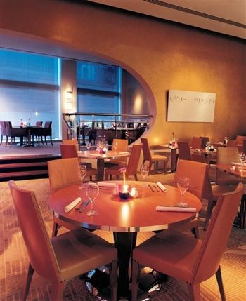 Park Plaza Victoria Hotel London - JB`s Restaurant