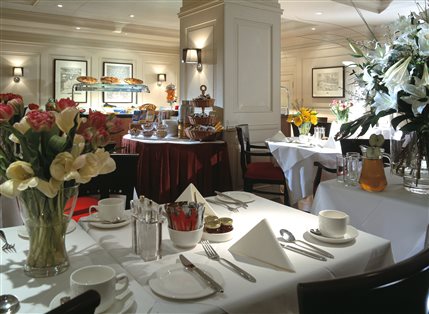 London Bridge Hotel - Londinium Restaurant Breakfast