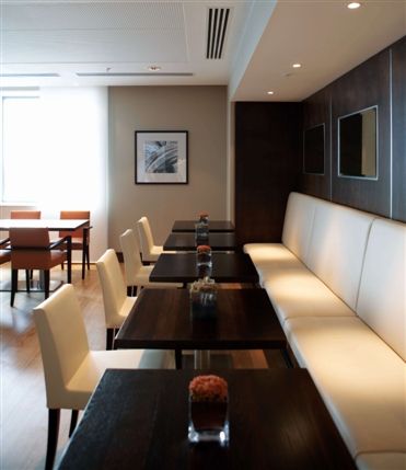 Hilton London Canary Wharf Hotel - Executive Lounge