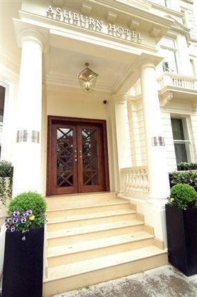 Ashburn Hotel London - Ashburn Hotel Entrance