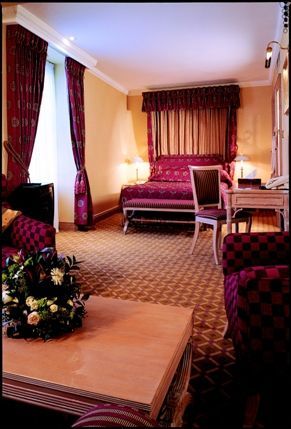 Thistle Manchester Hotel -