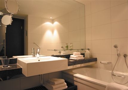 Park Plaza London Riverbank - Bathroom