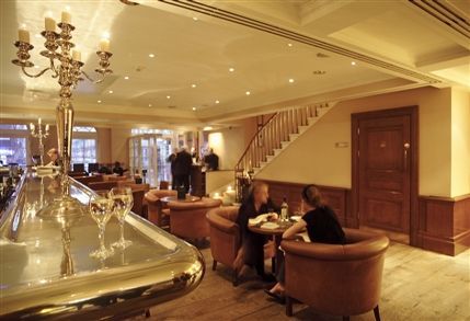 Park Plaza Sherlock Holmes Hotel London - Sherlock`s Bar
