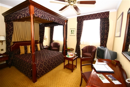 Grange Blooms Hotel London - Executive Double Room