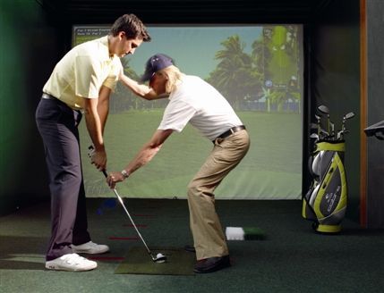 Jumeirah Carlton Tower Hotel - Enjoy a round of golf without the winter weather at The Peak Health Club & Spa