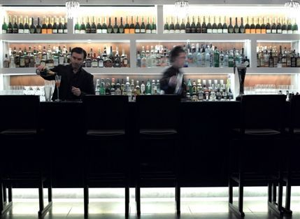 Radisson Blu Edwardian New Providence Wharf - Scoff and Banter Bar and Restaurant