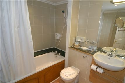 Quality Crown Hotel Hyde Park -