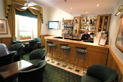 Quality Crown Hotel Hyde Park -