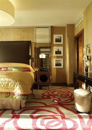 Jumeirah Carlton Tower Hotel - Enjoy spacious guestrooms at Jumeirah Carlton Tower