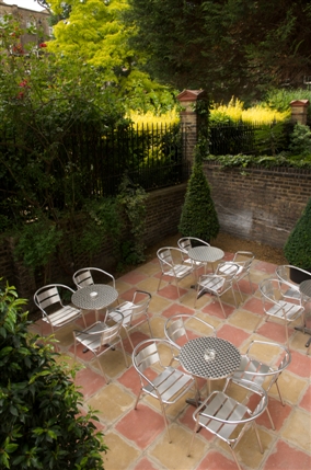 The Beauchamp Hotel London - The Beauchamp Garden