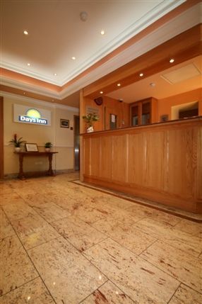 Days Inn Hyde Park Hotel London - Lobby