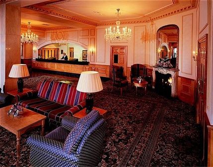Thistle Aberdeen Airport Hotel -