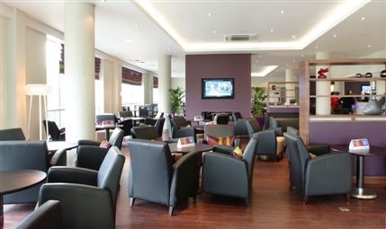 Holiday Inn Express London Greenwich - Lobby Lounge with Free WIFI