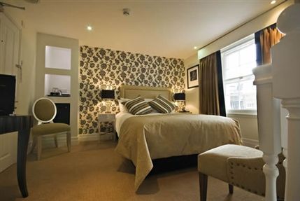 Tophams Hotel London -