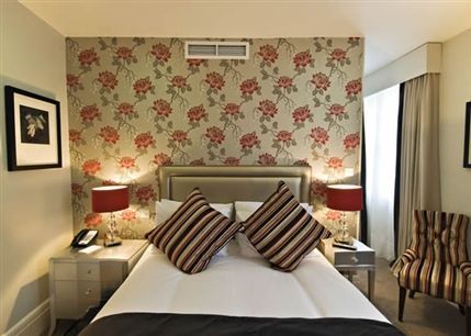 Tophams Hotel London -