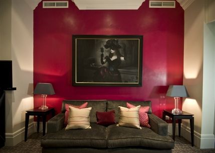 Tophams Hotel London -