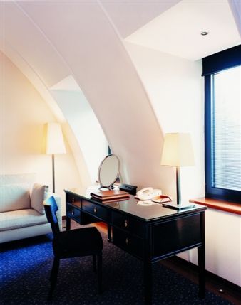 Halkin Hotel London - Studio Suite