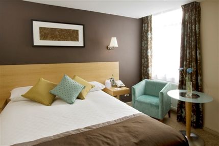 Menzies Chequers Hotel London Gatwick -