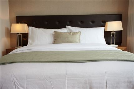 Presidential Kensington Apartments - Bedroom