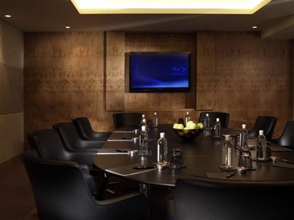 Landmark London Hotel - Room 1 - Board Room Style