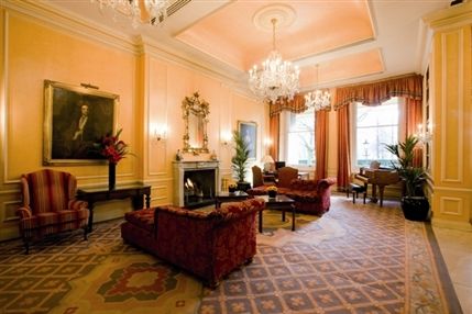 Thistle Hyde Park Hotel London - Lobby