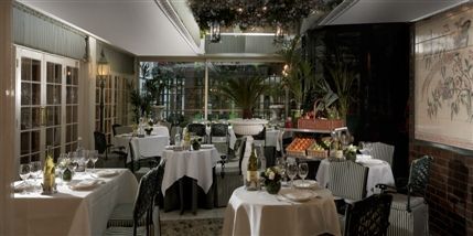 Chesterfield Mayfair Hotel - Conservatory