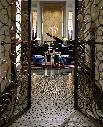 Langham Hotel London - Afternoon Tea Lounge