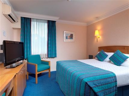 Thistle London Heathrow Hotel T5 -