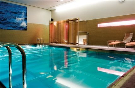 Apex International Hotel -
