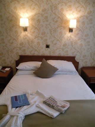 Umi Hotel -