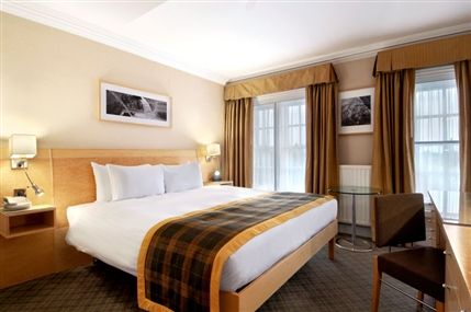 Hilton Hyde Park Hotel London - THE DOME SUITE