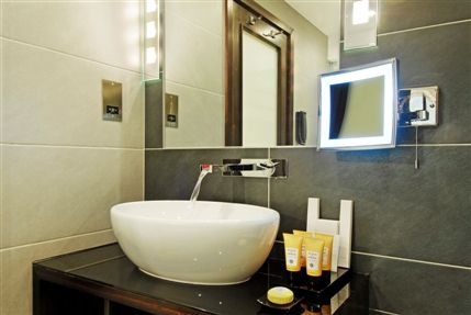 The Montcalm Hotel London - Bathroom