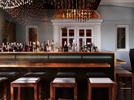 Town Hall Hotel & Apartments - Viajante Bar
