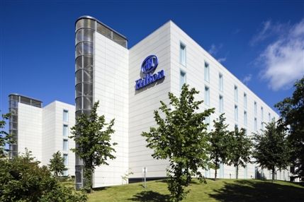 Hilton London Gatwick Airport - Hilton London Gatwick Airport Hotel