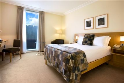 Hilton London Gatwick Airport - Executive Double Room