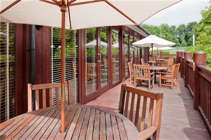 Holiday Inn Hemel Hempstead M1, JCT.8 - Terrace